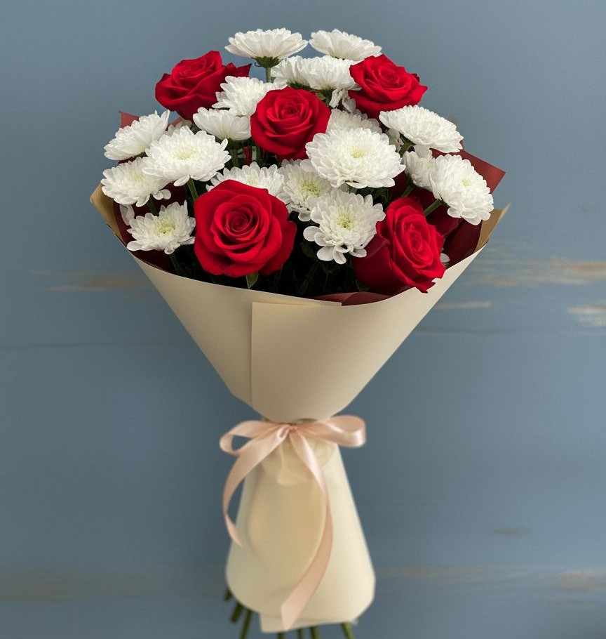 Букет цветов из: Розы и Хризантемы в Караваево Костромской области