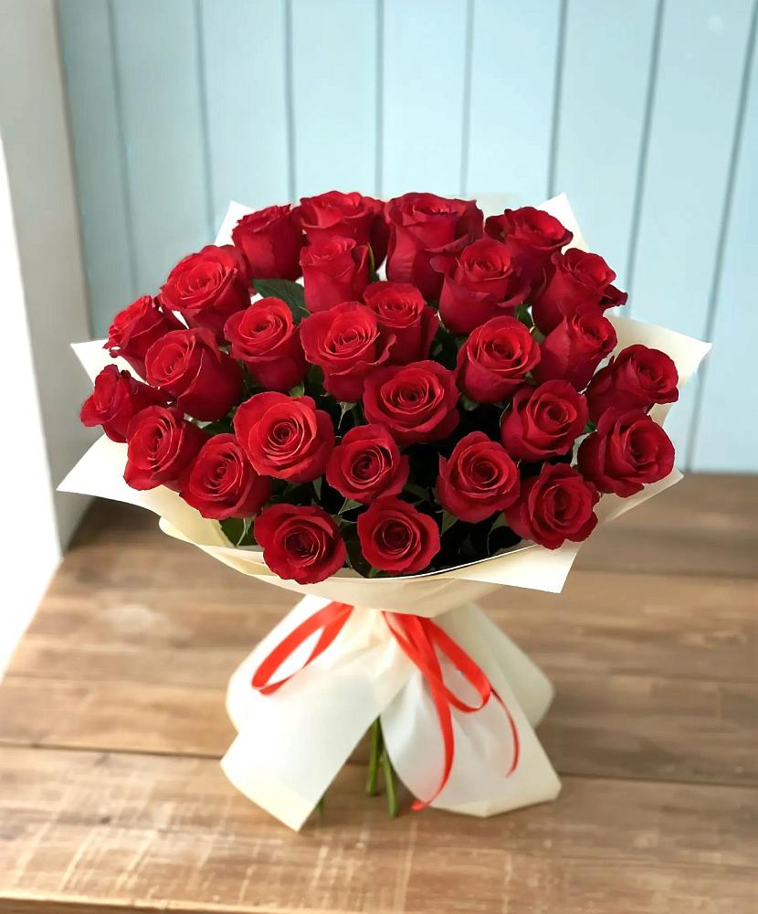 Букет 29 Красных роз в Караваево Костромской области