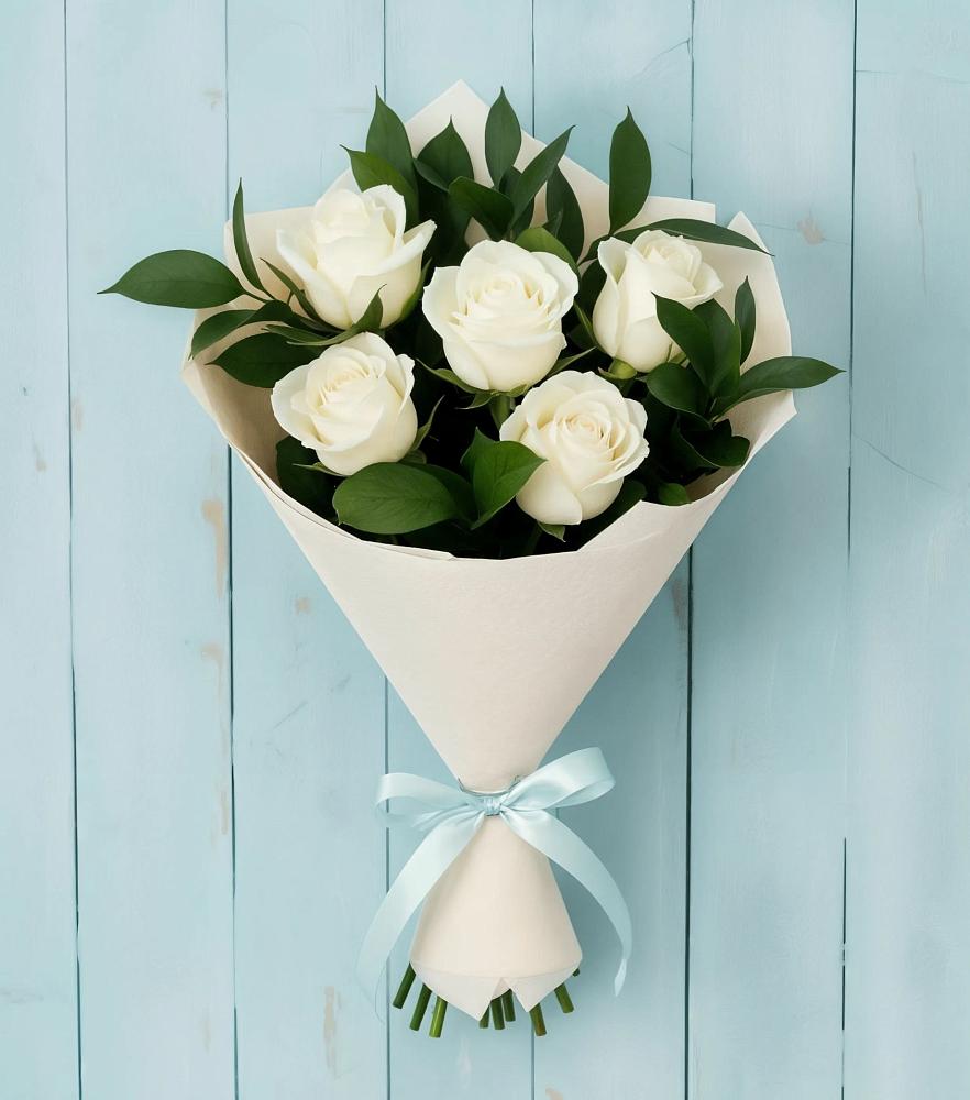 Букет цветов из: Розы в Караваево Костромской области