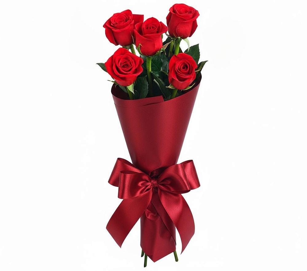 Букет 5 Красных роз Эдлесс Лав в Караваево Костромской области