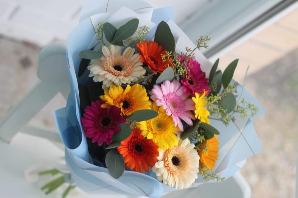 Букет цветов из: Герберы в Караваево Костромской области