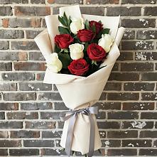 Букет цветов из:  Розы в Караваево Костромской области