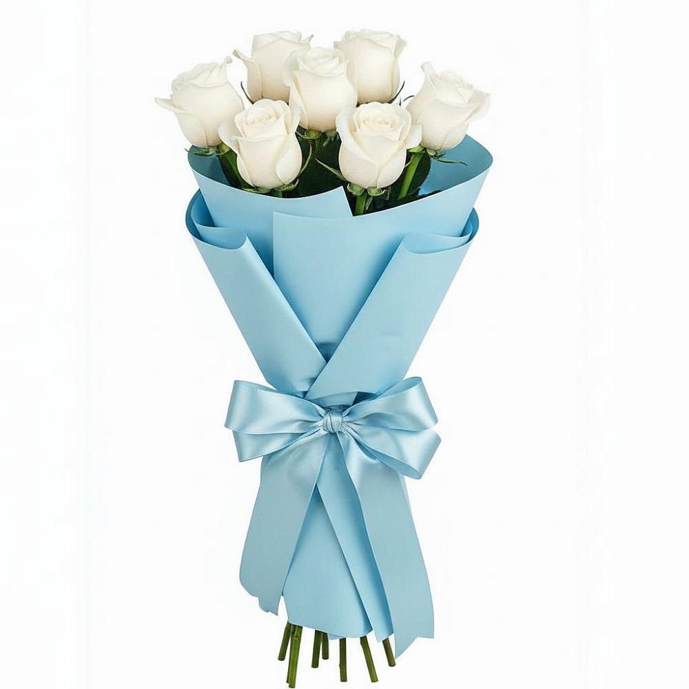 Букет 7 белых роз Проуд в Караваево Костромской области