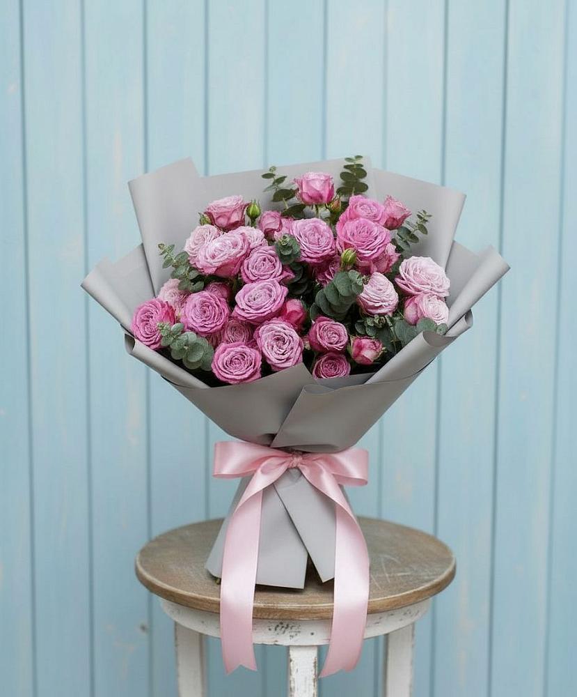 Букет цветов из: Розы в Караваево Костромской области