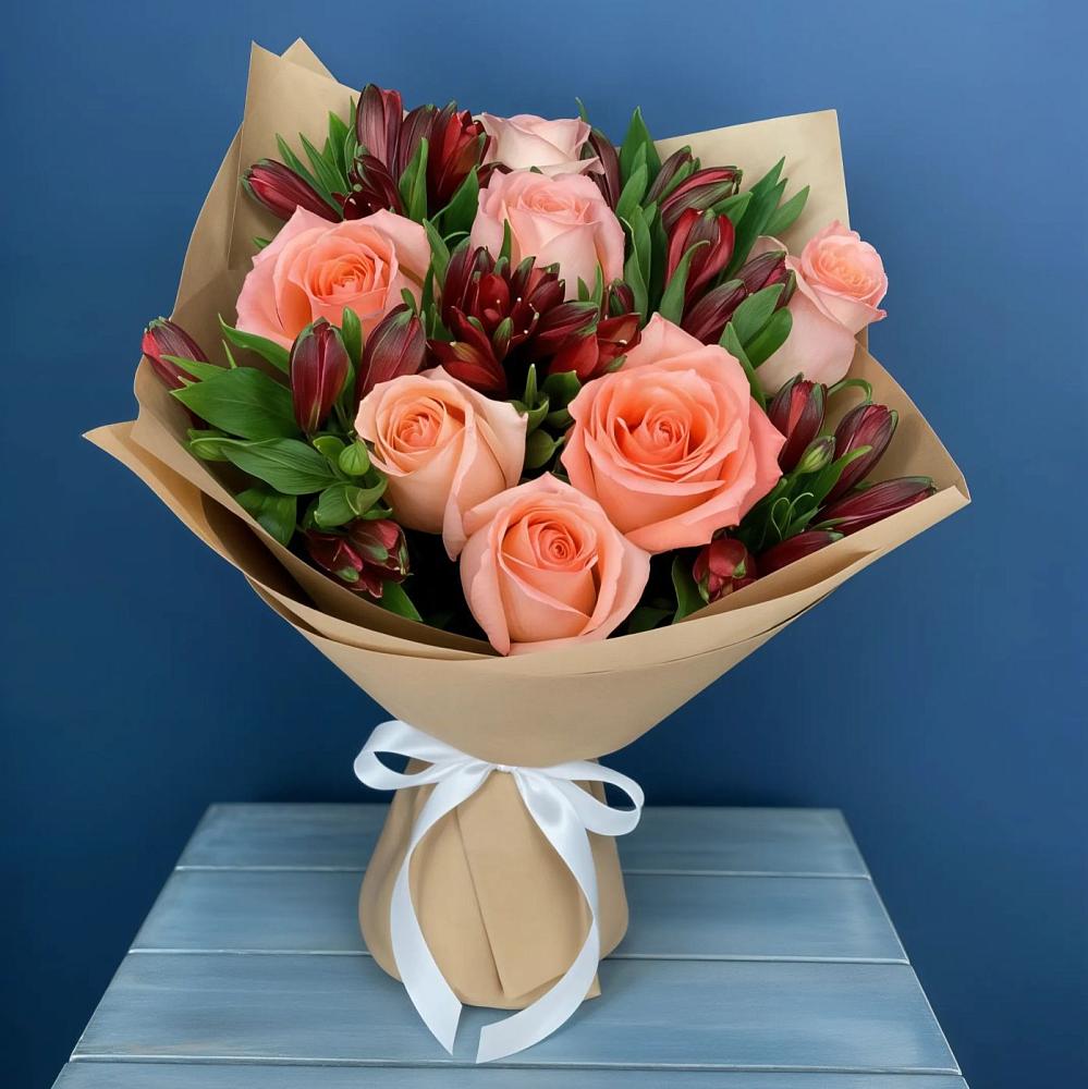 Букет цветов из: Розы и Альстромерии в Караваево Костромской области