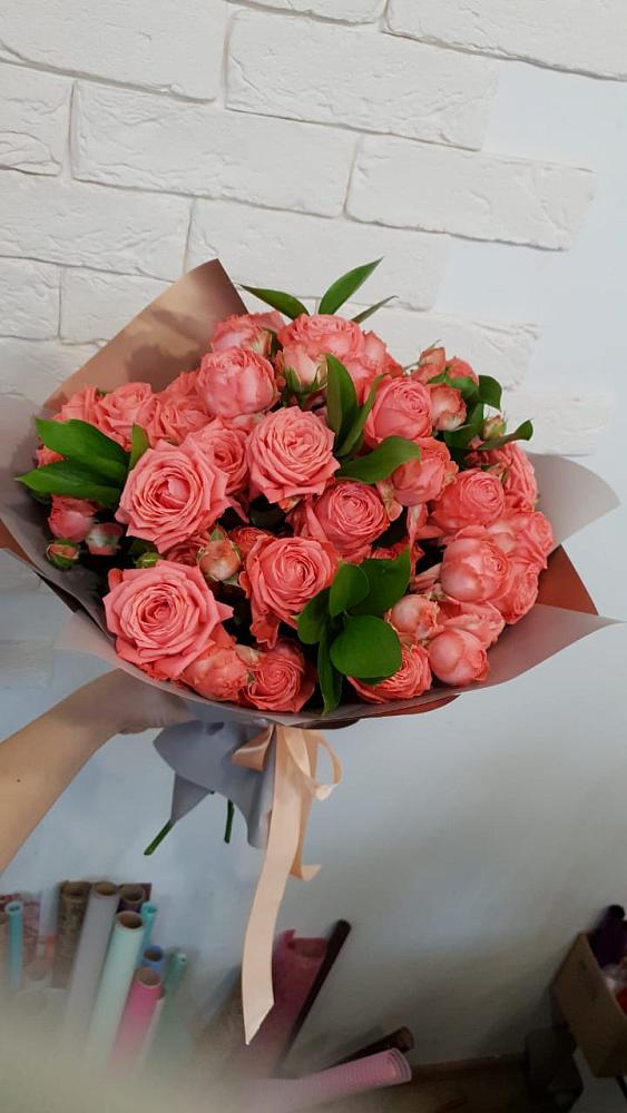 Букет цветов из: Розы в Караваево Костромской области