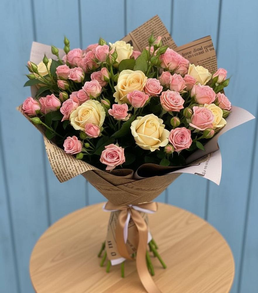 Букет цветов из: Розы в Караваево Костромской области