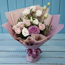 Букет цветов из:  Розы и Лизиантусы в Караваево Костромской области