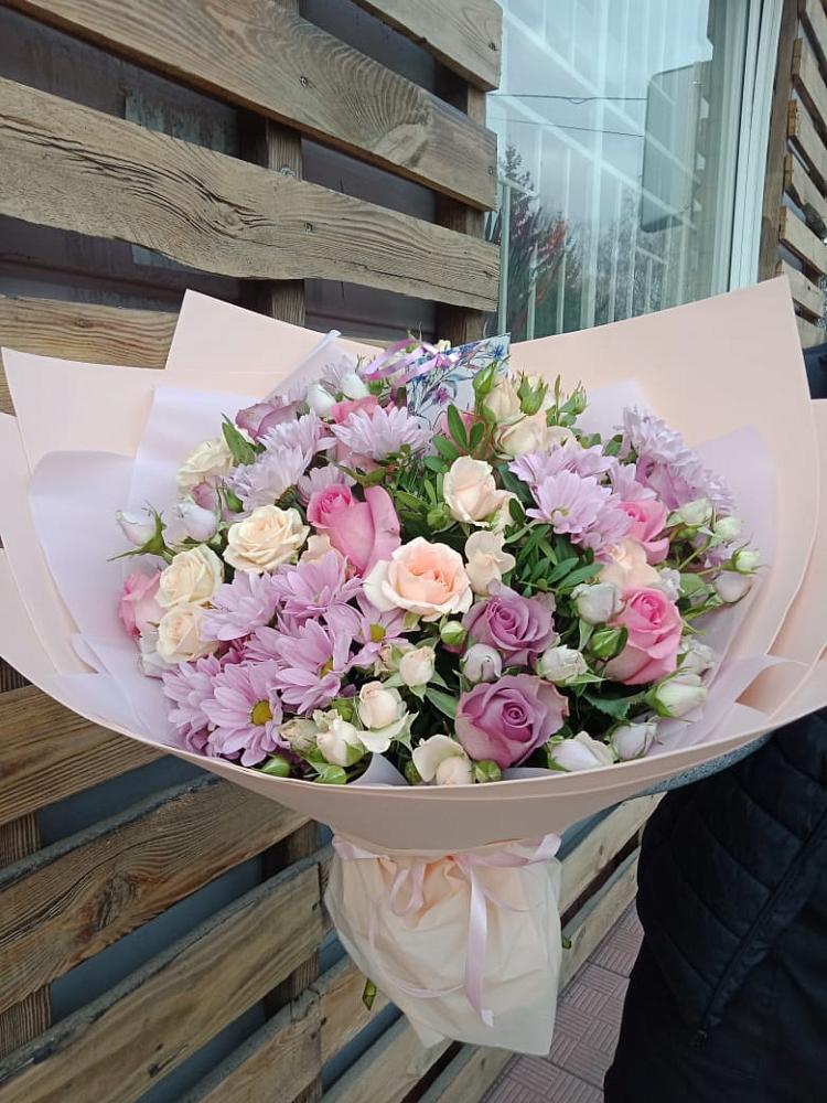 Букет цветов из: Розы и Хризантемы в Караваево Костромской области