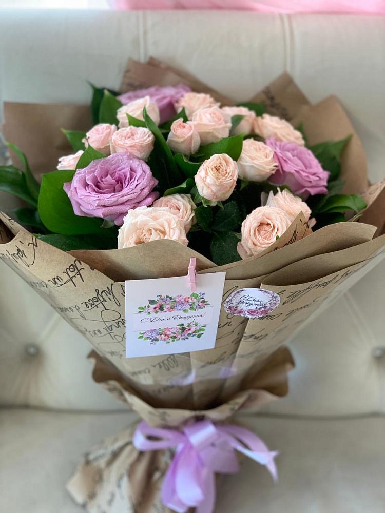 Букет цветов из: Розы в Караваево Костромской области