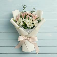 Букет цветов из:  Альстромерии #REPLACE_PRED# Караваево Костромской области