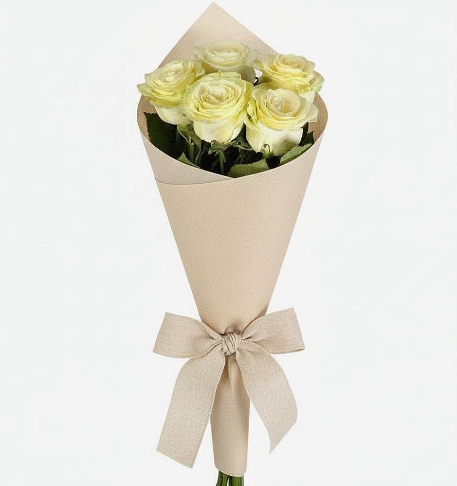 Букет цветов из: Розы в Караваево Костромской области