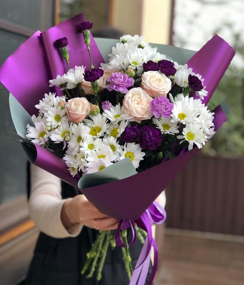 Букет цветов из: Хризантемы, Гвоздики и Розы в Караваево Костромской области