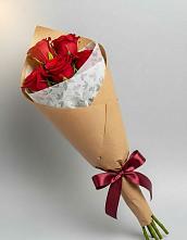 Букет цветов из:  Розы в Караваево Костромской области