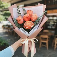 Букет цветов из:  Розы в Караваево Костромской области