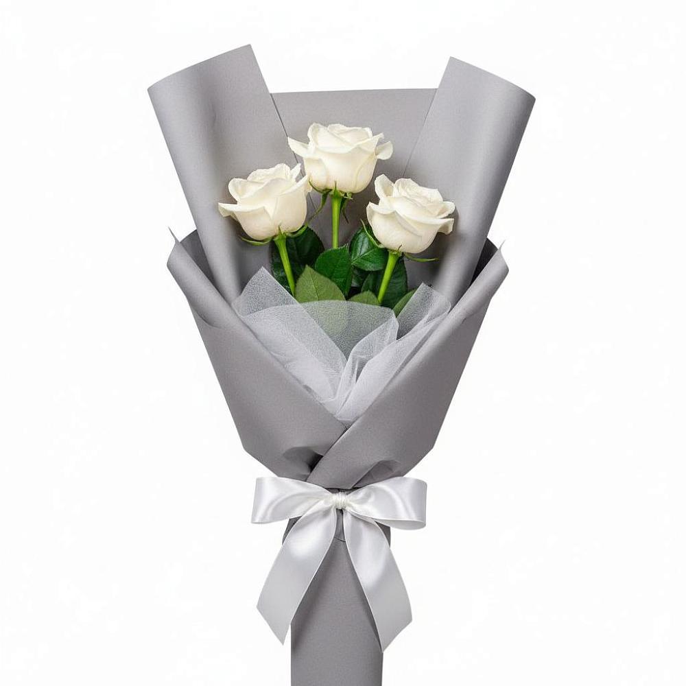 Букет 3 белые розы в Караваево Костромской области