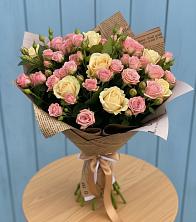 Букет цветов из:  Розы в Караваево Костромской области