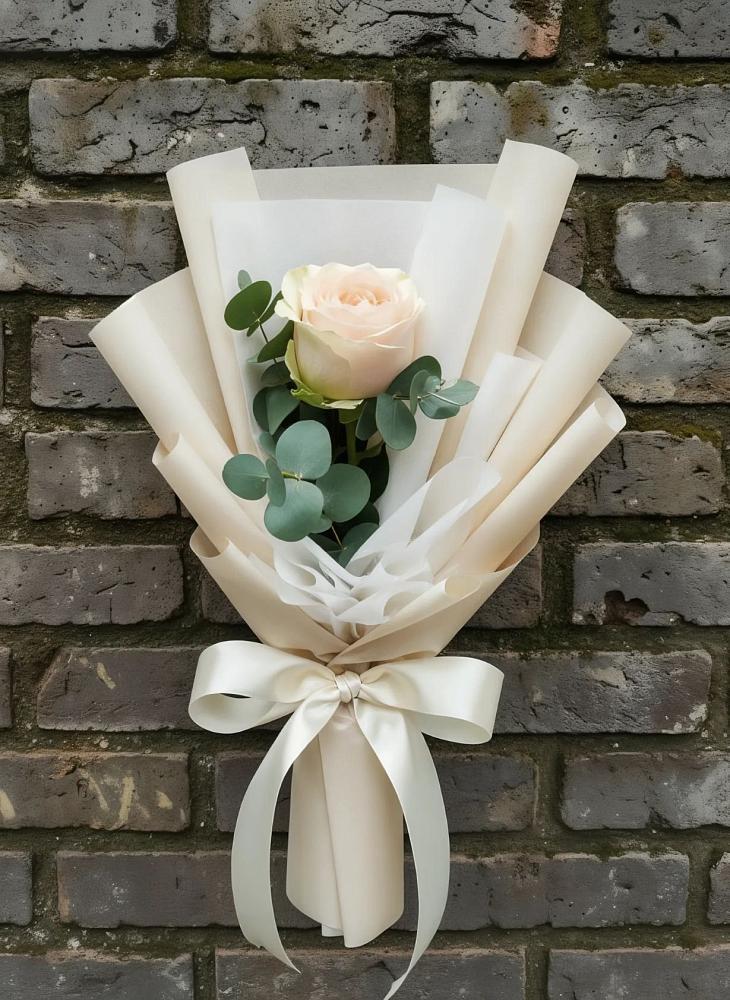 Букет цветов из: Розы в Караваево Костромской области