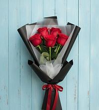 Букет цветов из:  Розы в Караваево Костромской области