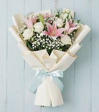 Букет цветов из:  Лилии в Караваево Костромской области