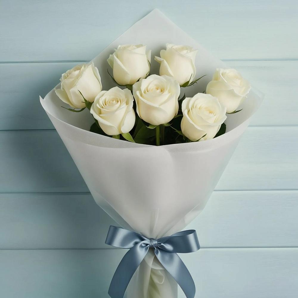 Букет 7 Белых роз Эдлесс Лав в Караваево Костромской области
