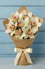 Букет цветов из:  Орхидеи и Розы в Караваево Костромской области
