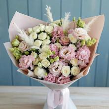 Букет цветов из:  Альстромерии и Розы в Караваево Костромской области
